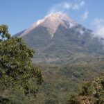 Gunung_Egon